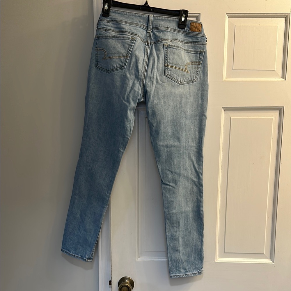 Women's American Eagle Jeans - Picture 8 of 8